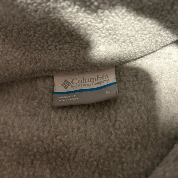 Vest - Picture 2 of 3